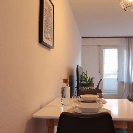 Zentral. Stylisch. Balkon & Parkplatz. Netflix Διαμέρισμα Holzgerlingen Εξωτερικό φωτογραφία
